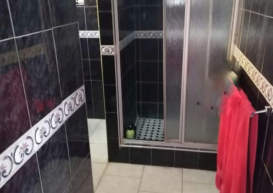 3 Bedroom Property for Sale in Acaciaville KwaZulu-Natal