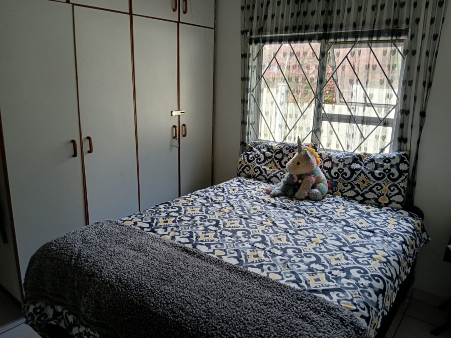 10 Bedroom Property for Sale in Hibberdene KwaZulu-Natal