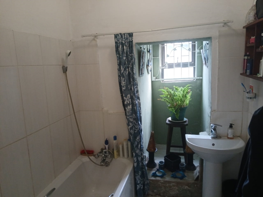 10 Bedroom Property for Sale in Hibberdene KwaZulu-Natal