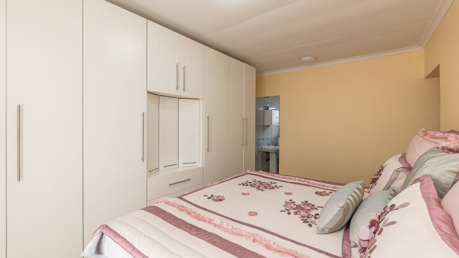 4 Bedroom Property for Sale in Shallcross KwaZulu-Natal