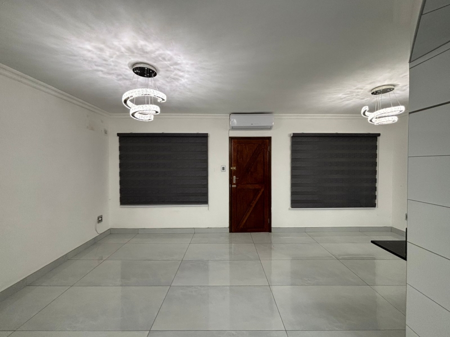 2 Bedroom Property for Sale in Glenwood KwaZulu-Natal