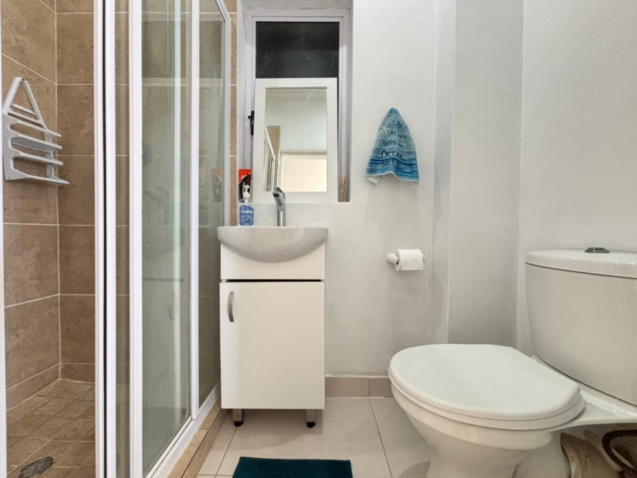 2 Bedroom Property for Sale in La Mercy KwaZulu-Natal