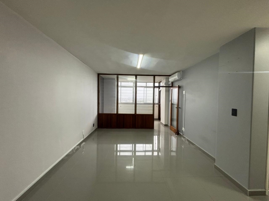 To Let 2 Bedroom Property for Rent in Morningside KwaZulu-Natal