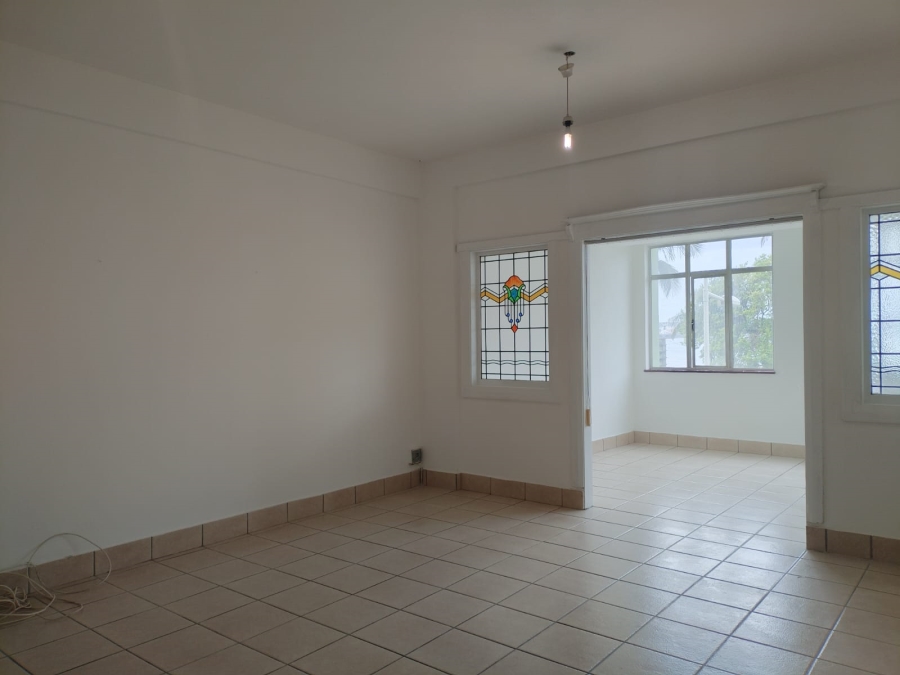 To Let 1 Bedroom Property for Rent in Esplanade KwaZulu-Natal