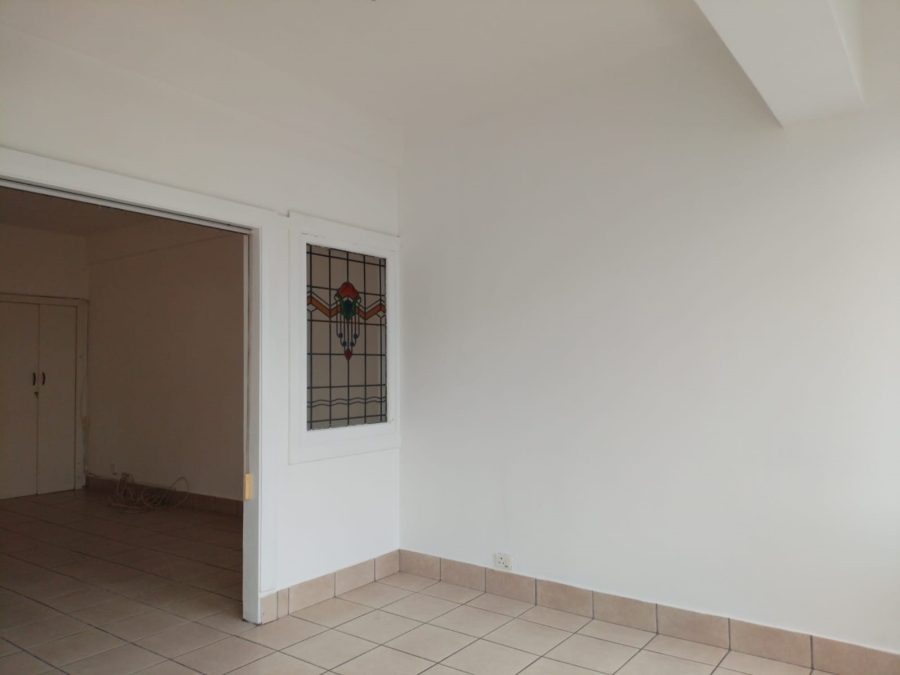 To Let 1 Bedroom Property for Rent in Esplanade KwaZulu-Natal