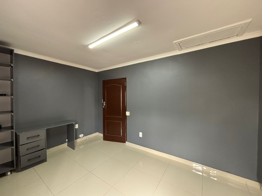 To Let 2 Bedroom Property for Rent in Musgrave KwaZulu-Natal