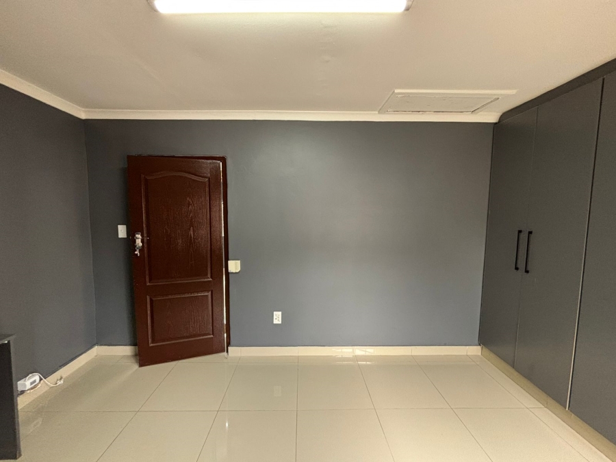 To Let 2 Bedroom Property for Rent in Musgrave KwaZulu-Natal