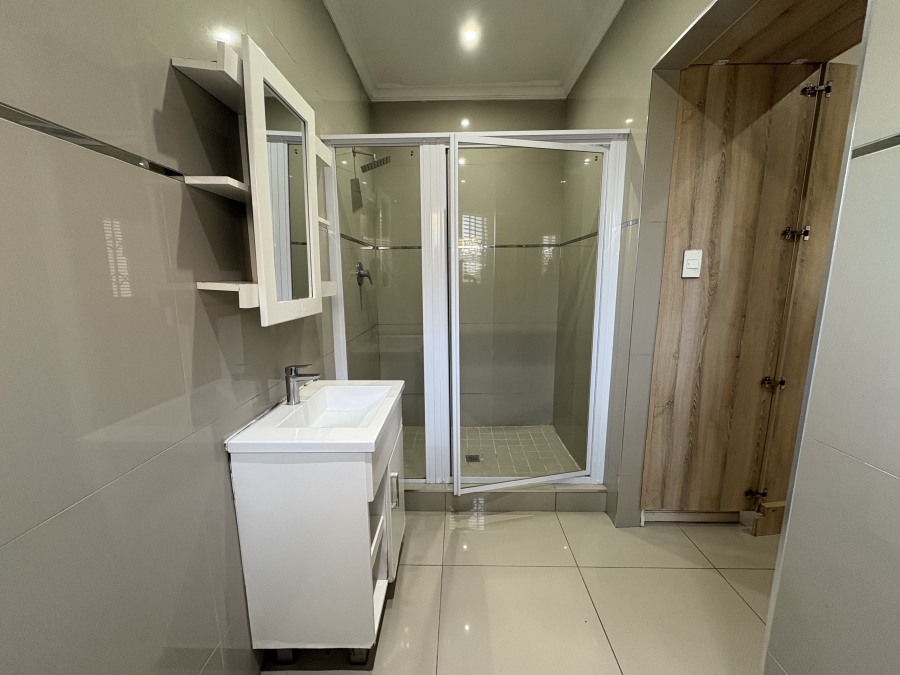 2 Bedroom Property for Sale in La Mercy KwaZulu-Natal