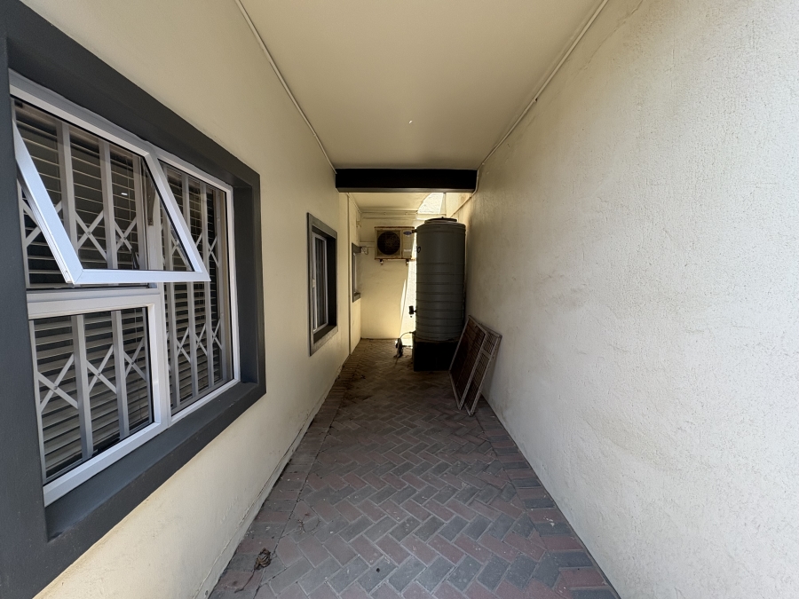 2 Bedroom Property for Sale in La Mercy KwaZulu-Natal