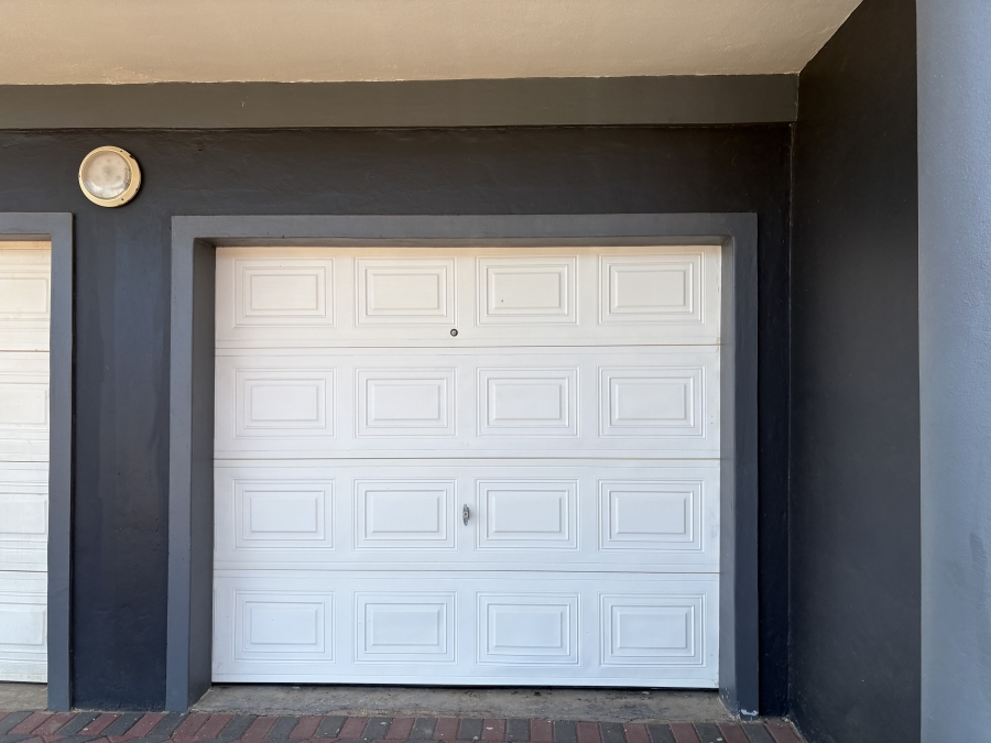 2 Bedroom Property for Sale in La Mercy KwaZulu-Natal