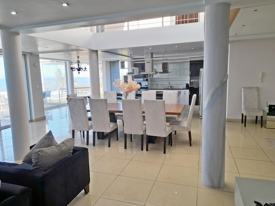 5 Bedroom Property for Sale in Tinley Manor KwaZulu-Natal
