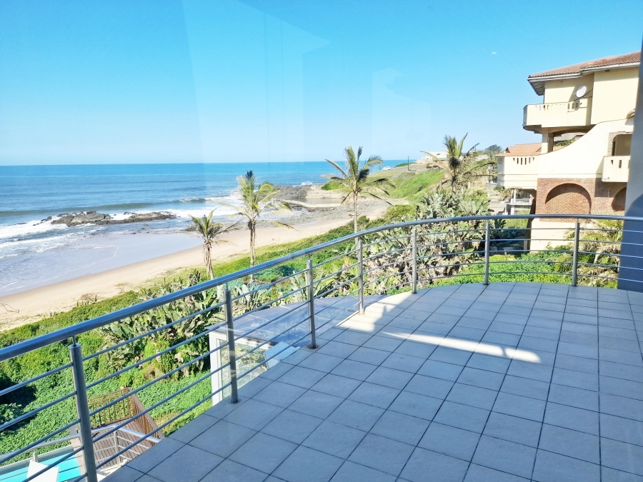 5 Bedroom Property for Sale in Tinley Manor KwaZulu-Natal