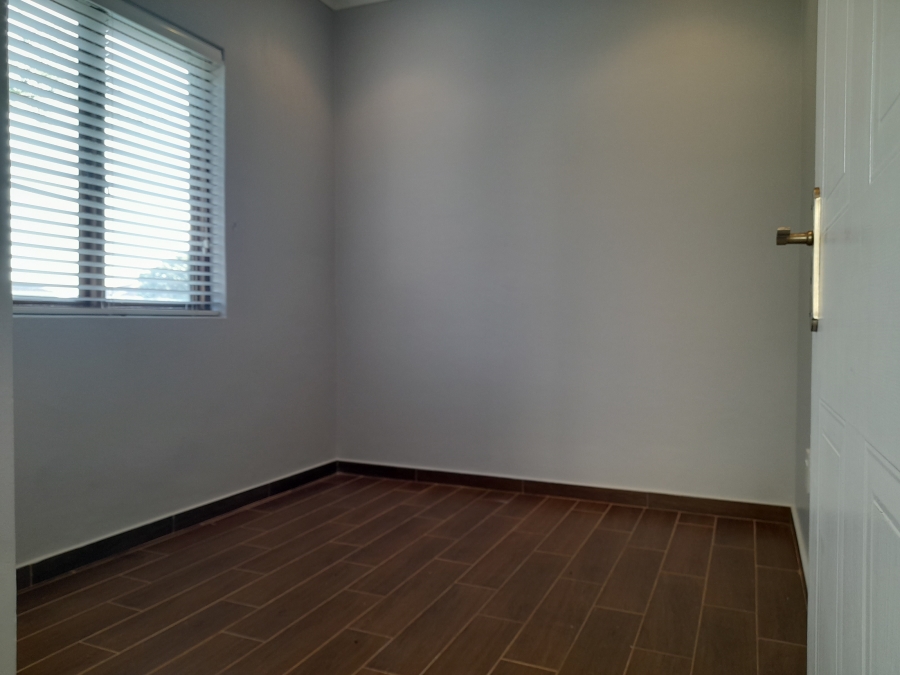 3 Bedroom Property for Sale in Sheffield Manor KwaZulu-Natal