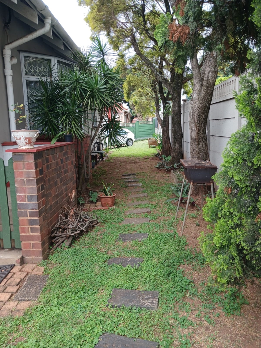 2 Bedroom Property for Sale in Glenwood KwaZulu-Natal