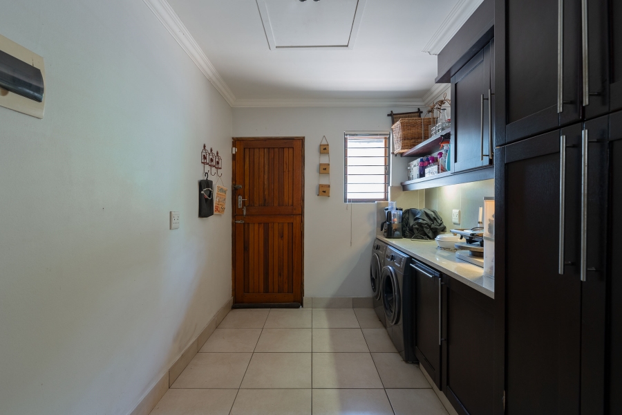 4 Bedroom Property for Sale in Umgeni Park KwaZulu-Natal