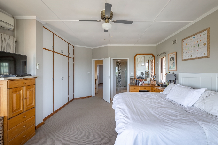 4 Bedroom Property for Sale in Umgeni Park KwaZulu-Natal