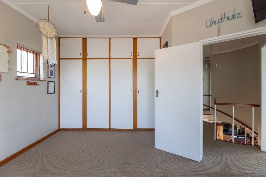 4 Bedroom Property for Sale in Umgeni Park KwaZulu-Natal