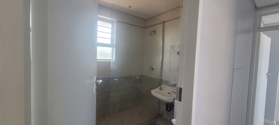 To Let 2 Bedroom Property for Rent in Doonside KwaZulu-Natal
