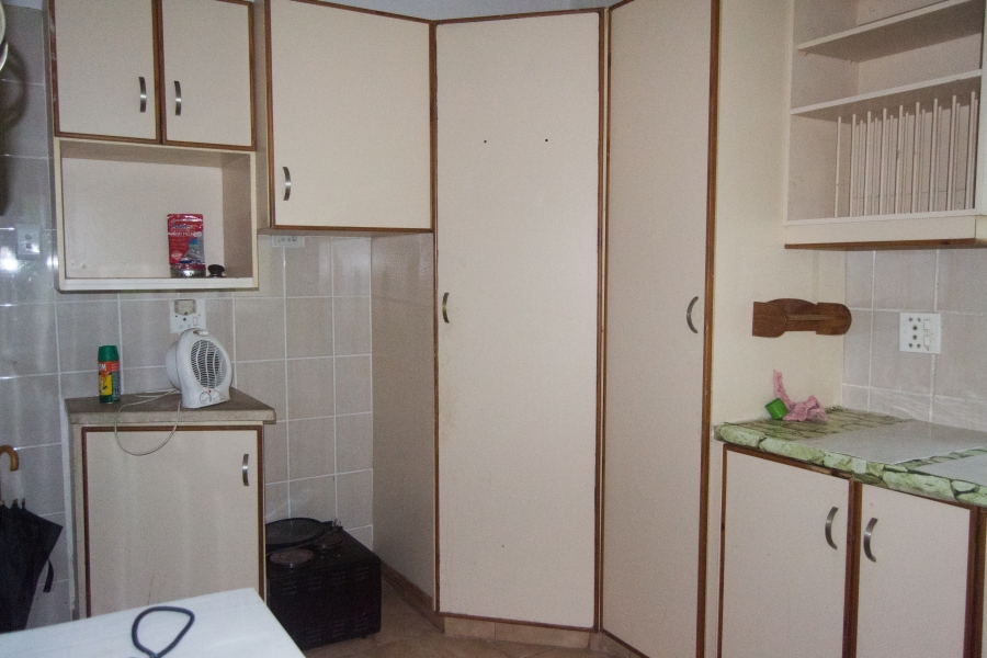 1 Bedroom Property for Sale in Umkomaas KwaZulu-Natal