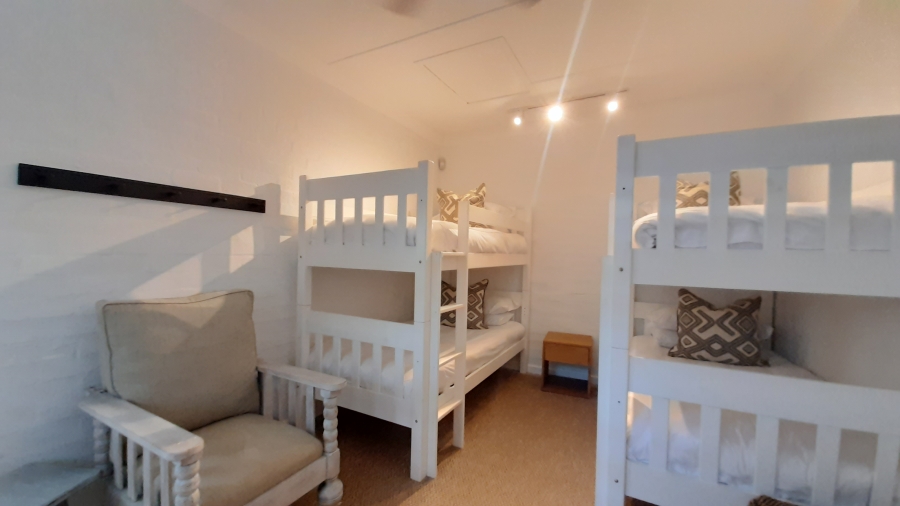 7 Bedroom Property for Sale in Sheffield Beach KwaZulu-Natal