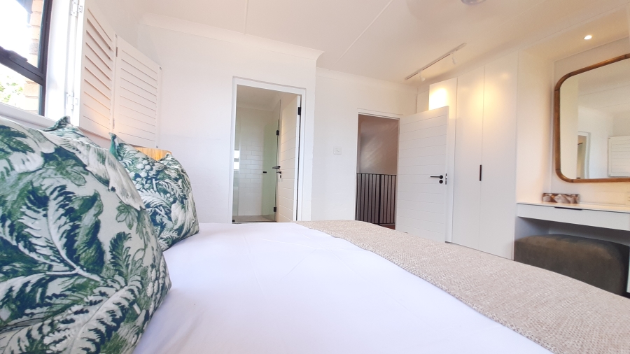 7 Bedroom Property for Sale in Sheffield Beach KwaZulu-Natal