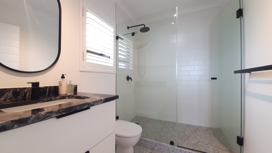 7 Bedroom Property for Sale in Sheffield Beach KwaZulu-Natal