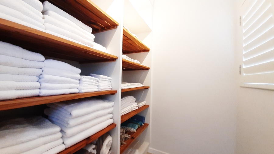 7 Bedroom Property for Sale in Sheffield Beach KwaZulu-Natal