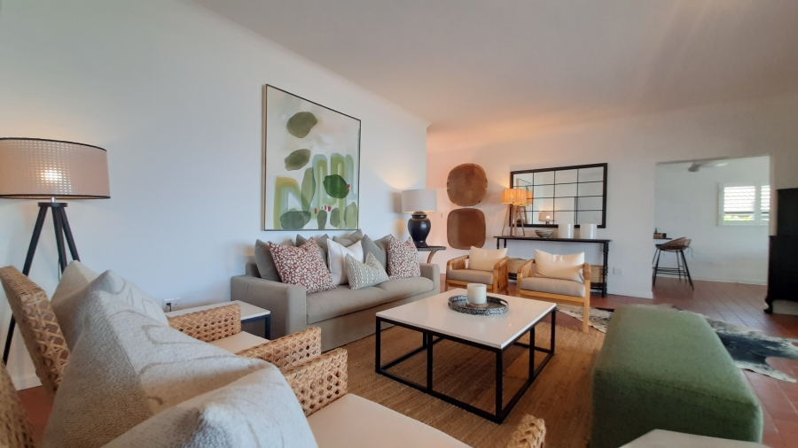 7 Bedroom Property for Sale in Sheffield Beach KwaZulu-Natal