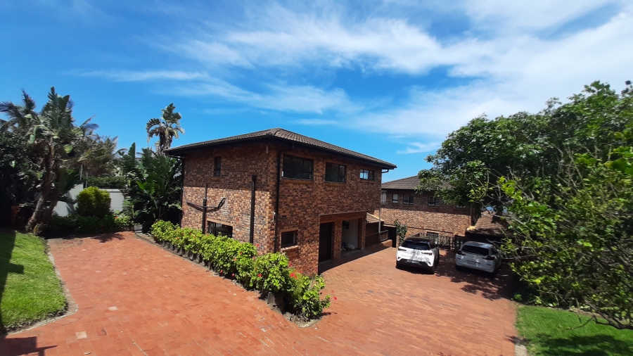 7 Bedroom Property for Sale in Sheffield Beach KwaZulu-Natal