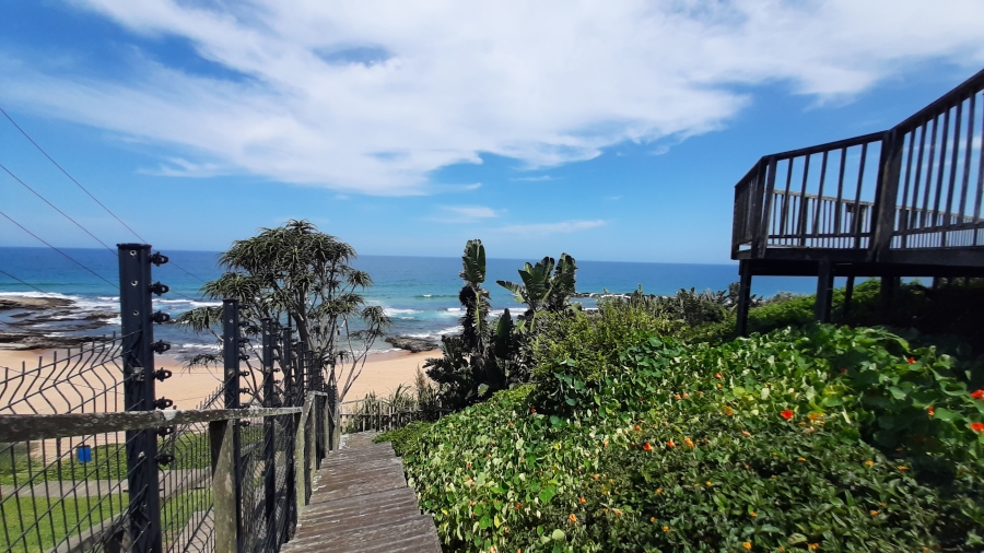 7 Bedroom Property for Sale in Sheffield Beach KwaZulu-Natal