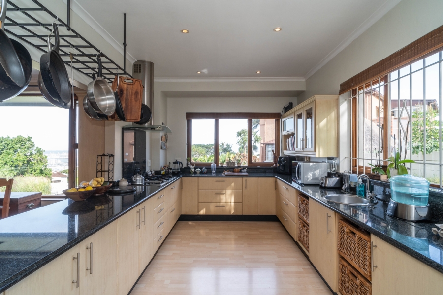 4 Bedroom Property for Sale in Glenwood KwaZulu-Natal