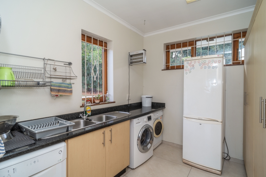 4 Bedroom Property for Sale in Glenwood KwaZulu-Natal