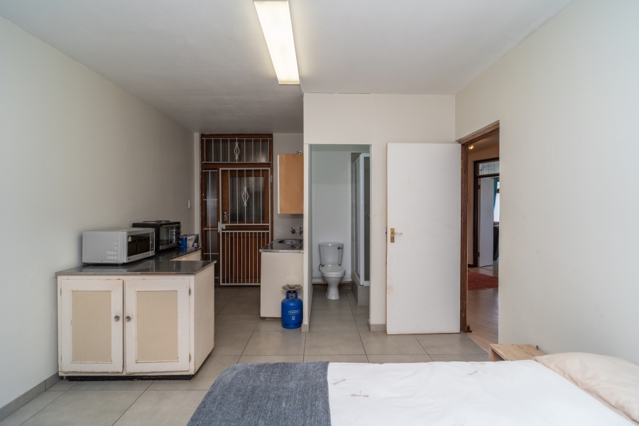 4 Bedroom Property for Sale in Glenwood KwaZulu-Natal