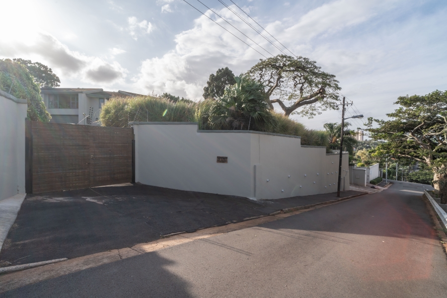 4 Bedroom Property for Sale in Glenwood KwaZulu-Natal