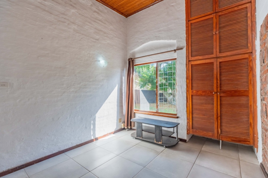 4 Bedroom Property for Sale in Chiltern Hills KwaZulu-Natal