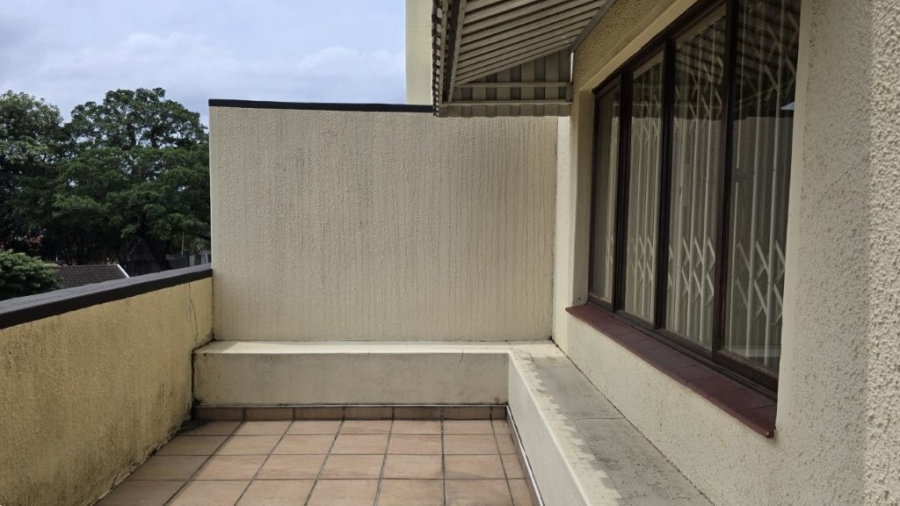 2 Bedroom Property for Sale in Pinetown KwaZulu-Natal