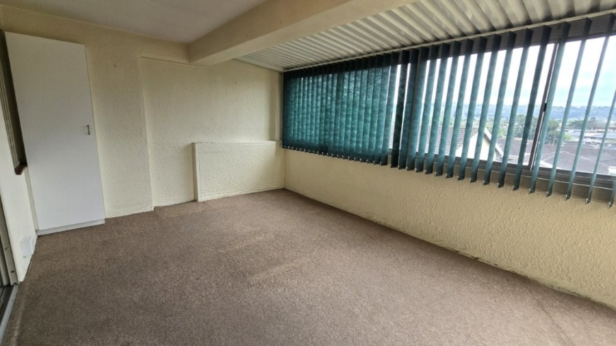 2 Bedroom Property for Sale in Pinetown KwaZulu-Natal