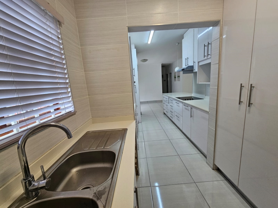 To Let 2 Bedroom Property for Rent in Amanzimtoti KwaZulu-Natal