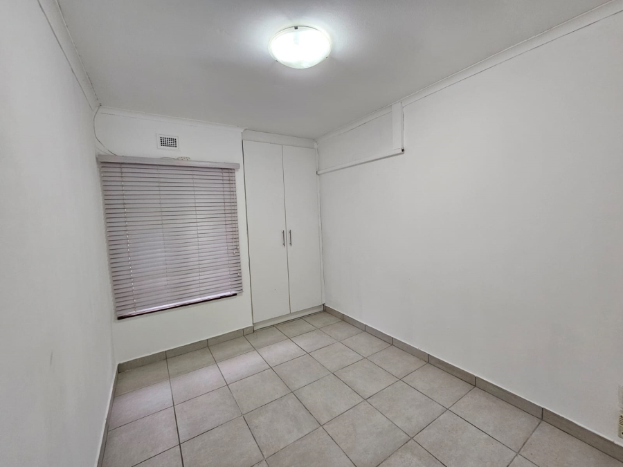 To Let 2 Bedroom Property for Rent in Amanzimtoti KwaZulu-Natal