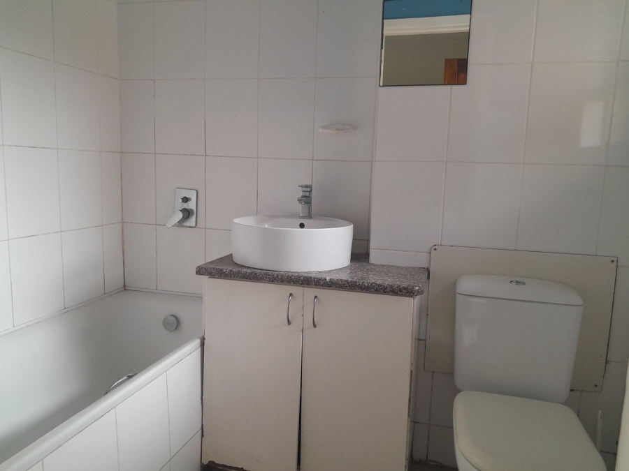 To Let 1 Bedroom Property for Rent in Amanzimtoti KwaZulu-Natal