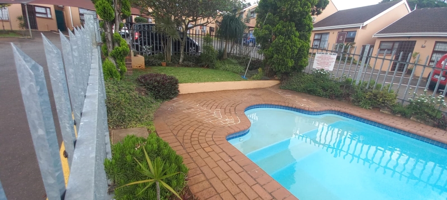 To Let 2 Bedroom Property for Rent in Umbilo KwaZulu-Natal