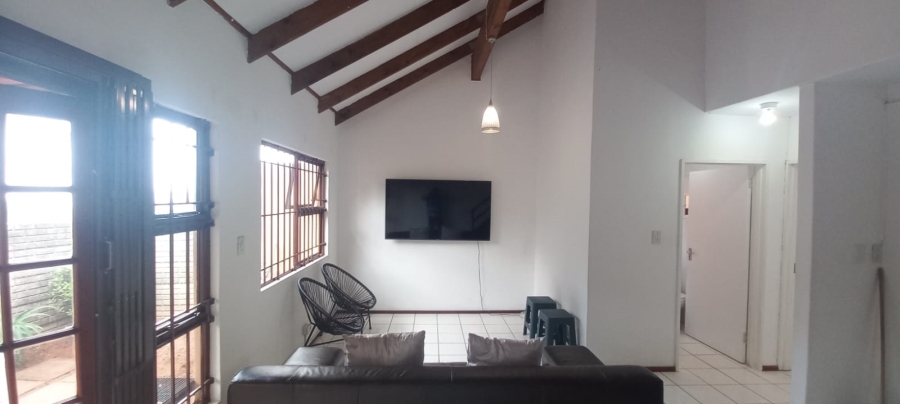 To Let 2 Bedroom Property for Rent in Umbilo KwaZulu-Natal
