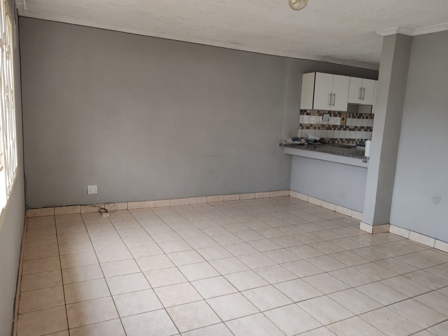 To Let 3 Bedroom Property for Rent in Grove End KwaZulu-Natal