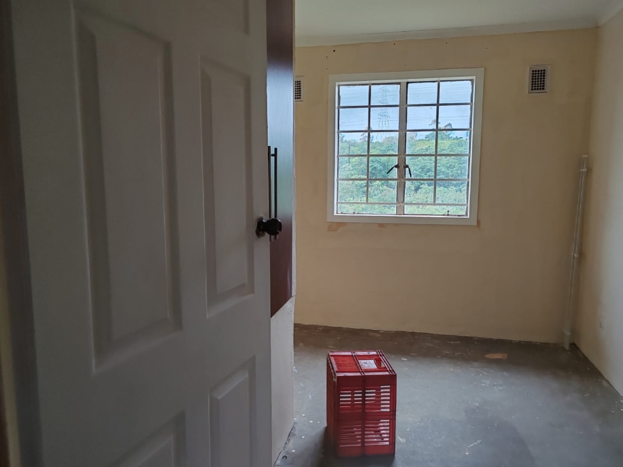 To Let 3 Bedroom Property for Rent in Grove End KwaZulu-Natal