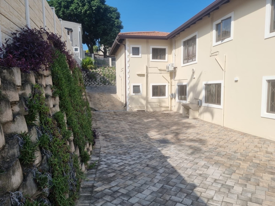To Let 1 Bedroom Property for Rent in Mount Vernon KwaZulu-Natal