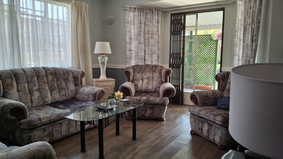 To Let 3 Bedroom Property for Rent in Howick KwaZulu-Natal