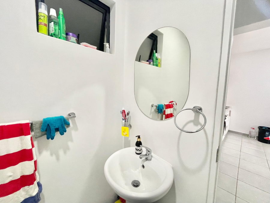 1 Bedroom Property for Sale in Sheffield Beach KwaZulu-Natal