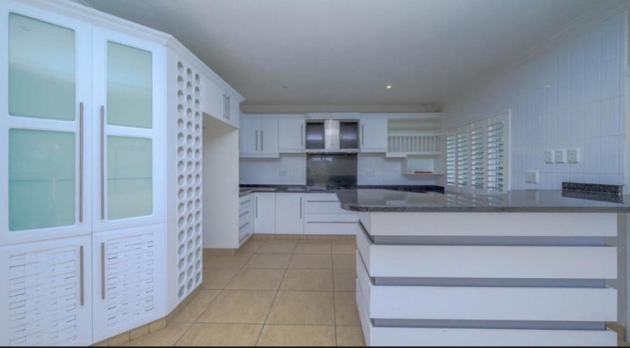 5 Bedroom Property for Sale in Ballito Central KwaZulu-Natal