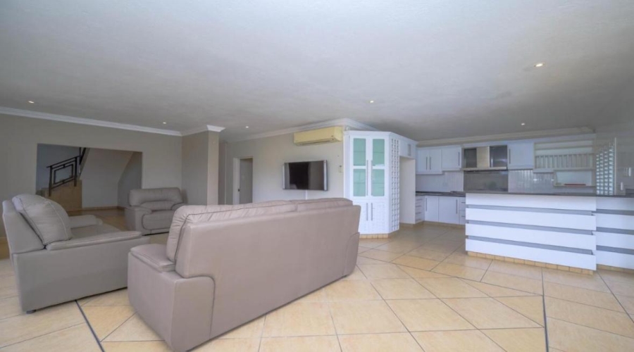 5 Bedroom Property for Sale in Ballito Central KwaZulu-Natal