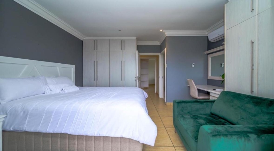 5 Bedroom Property for Sale in Ballito Central KwaZulu-Natal